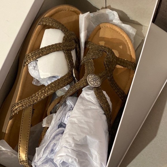 🆕Minnetonka “Alma” Slingback Sandal, Size 9 - Picture 3 of 6